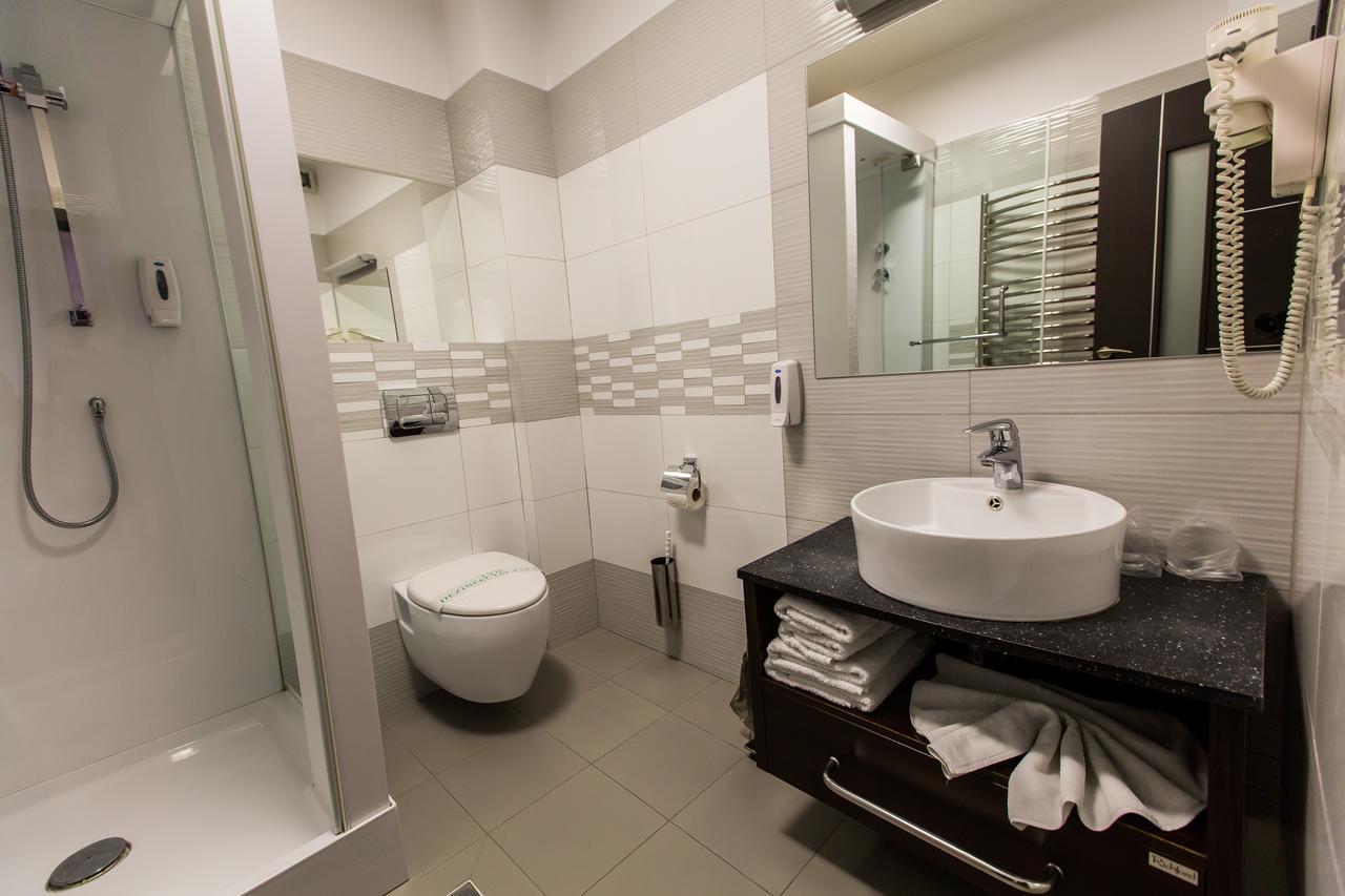 Hotel Grandis Apulum Mioveni Exterior foto