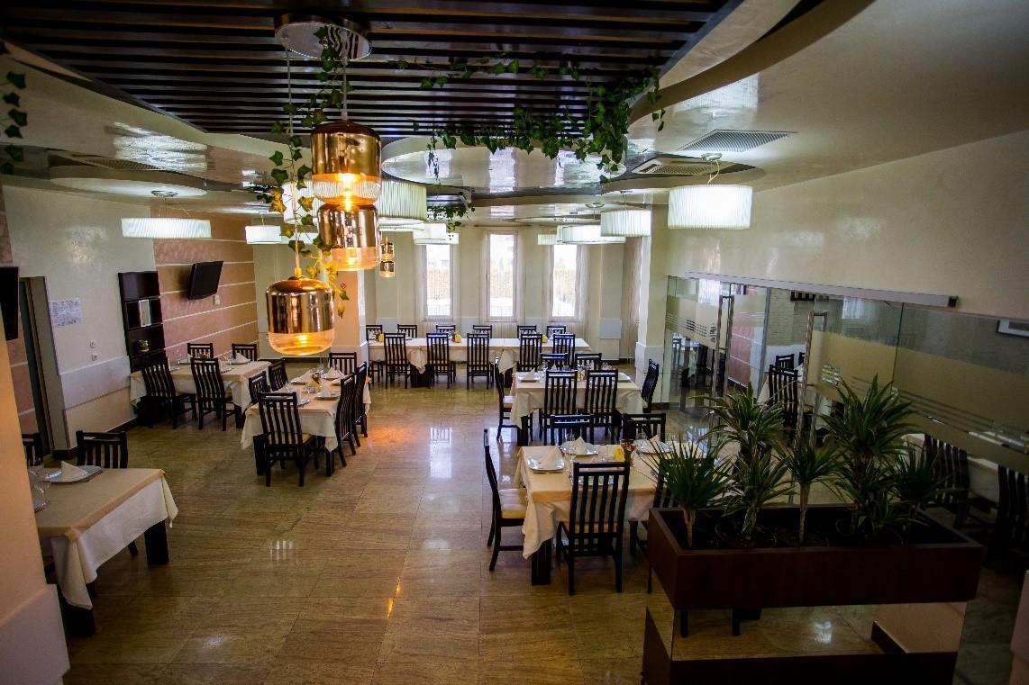 Hotel Grandis Apulum Mioveni Exterior foto